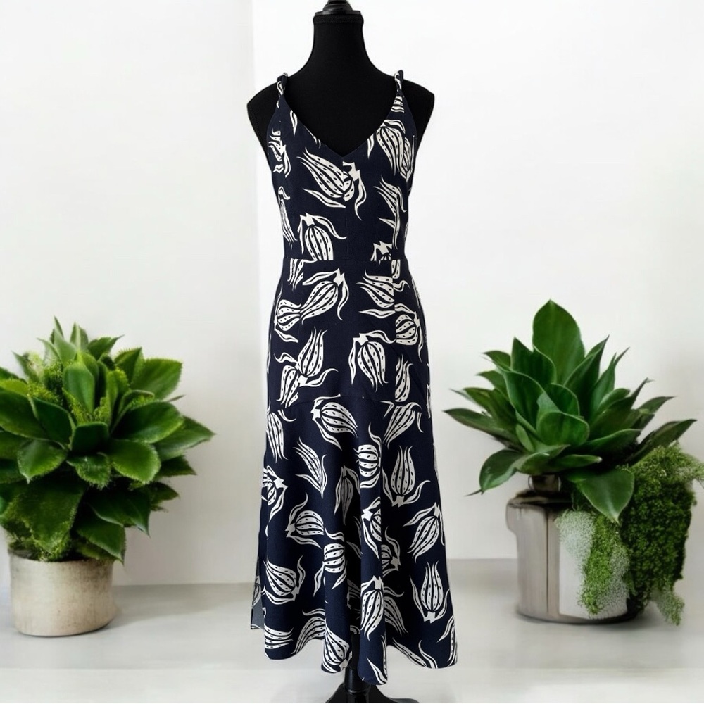 Cris Barros Navy & White Mídi Dress • Twisted Streps • Pearl Details • Size 6 US